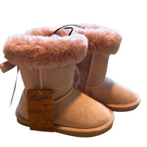 Lamo Elise Sheepskin Suede Girls Ugg-Style Boots  Size 11 NWT Pink